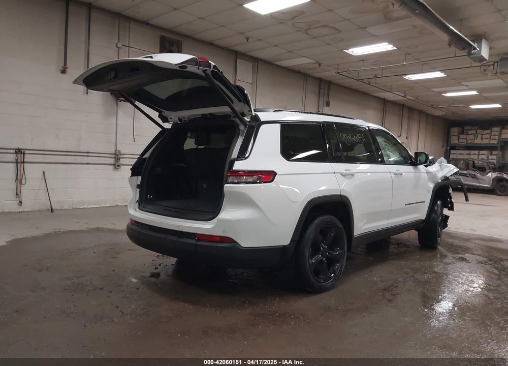 2022 JEEP GRAND CHEROKEE L ALTITUDE 4X4 VIN: 1C4RJKAG1N8518963