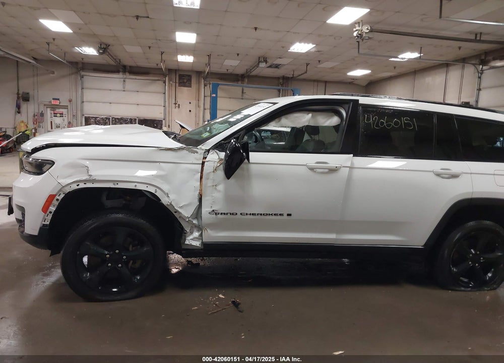 2022 JEEP GRAND CHEROKEE L ALTITUDE 4X4 VIN: 1C4RJKAG1N8518963
