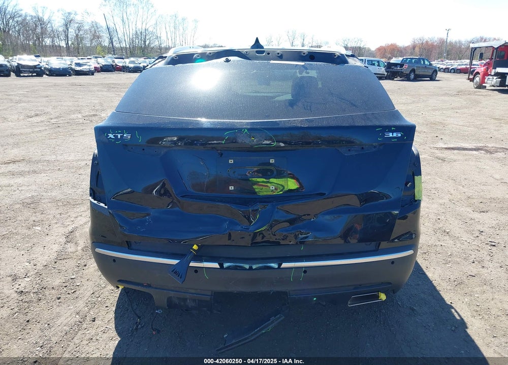 2017 CADILLAC XT5 STANDARD VIN: 1GYKNARS1HZ252815
