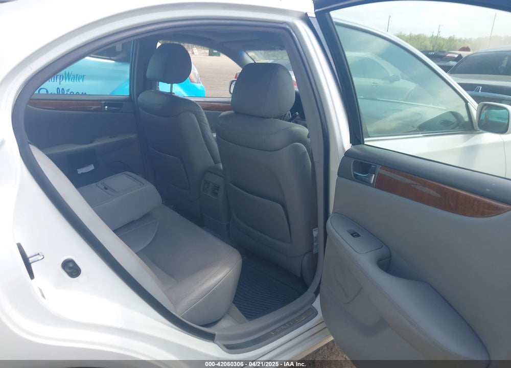 2005 LEXUS ES 330 VIN: JTHBA30G455137732