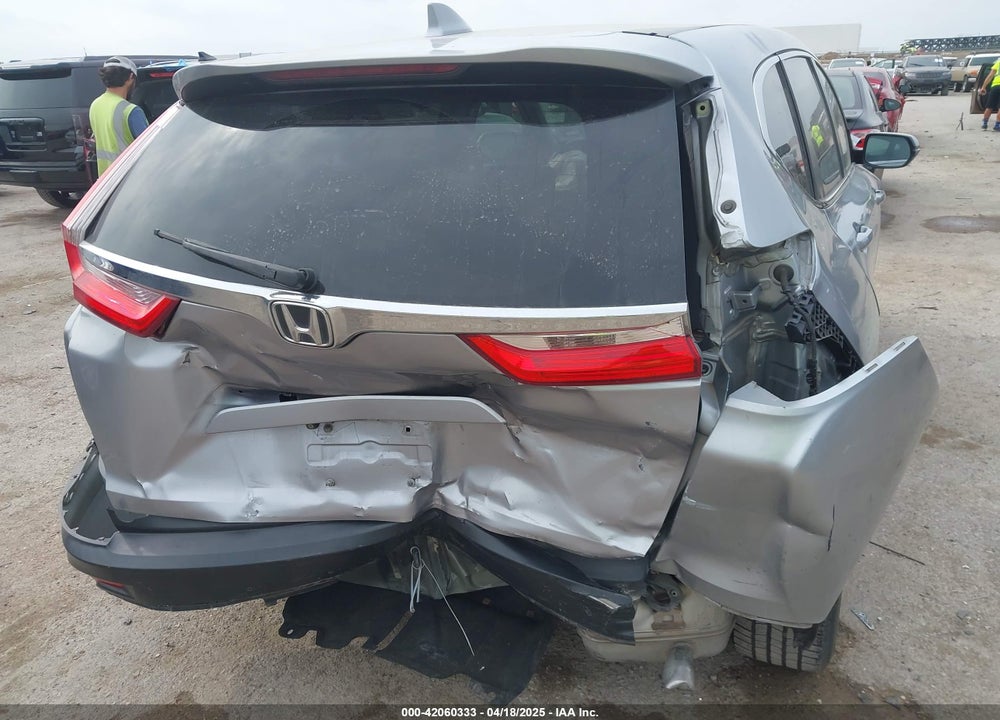 2017 HONDA CR-V VIN: 7FARW1H59HE005565