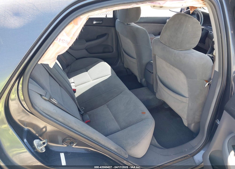 2005 HONDA ACCORD 2.4 LX VIN: 1HGCM56465A045312