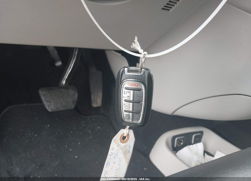 2017 CHRYSLER PACIFICA TOURING L VIN: 2C4RC1BG6HR509476