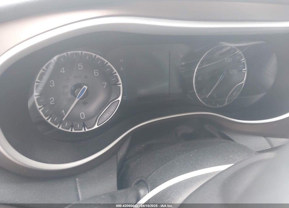 2017 CHRYSLER PACIFICA TOURING L VIN: 2C4RC1BG6HR509476