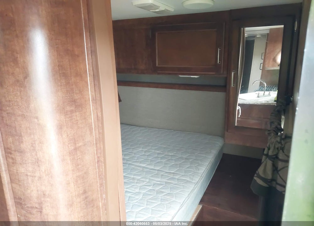 2016 KEYSTONE OUTBACK 293UBH VIN: 4YDT2932XGB452266