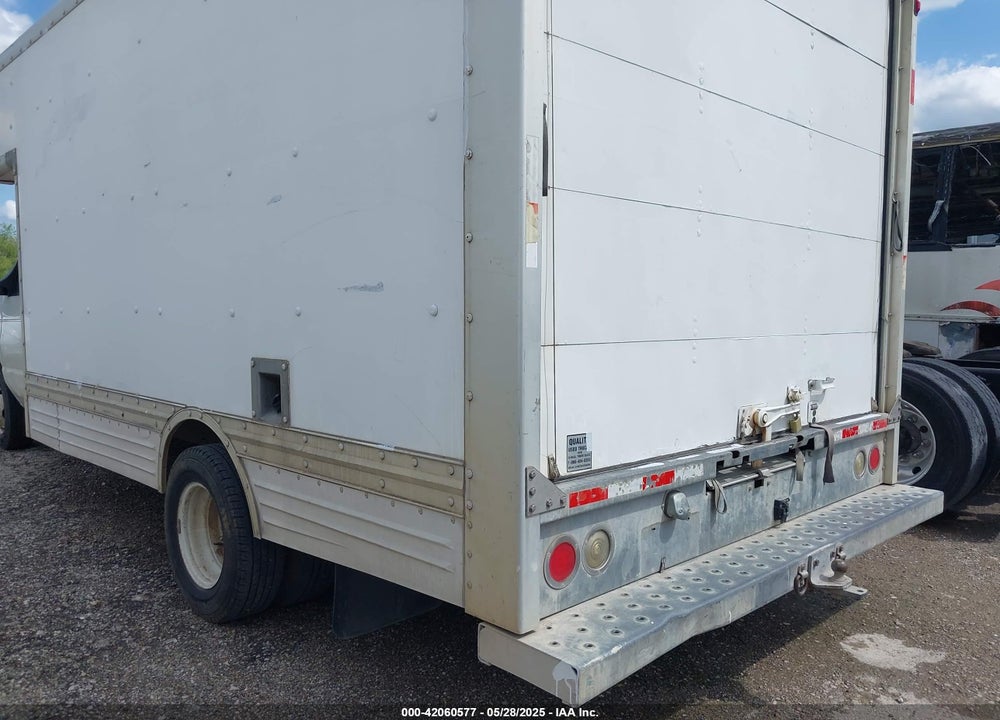 2006 FORD E-450 CUTAWAY VIN: 1FDXE45S56HA86235