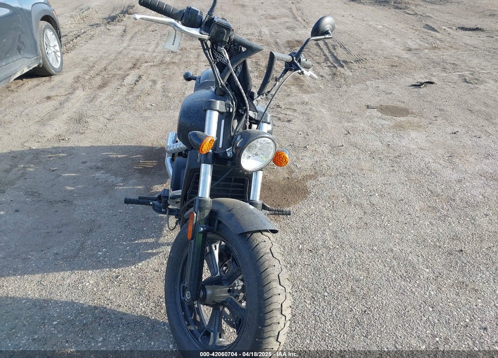 2021 INDIAN MOTORCYCLE CO. SCOUT BOBBER SIXTY ABS VIN: 56KMTA119M3178901