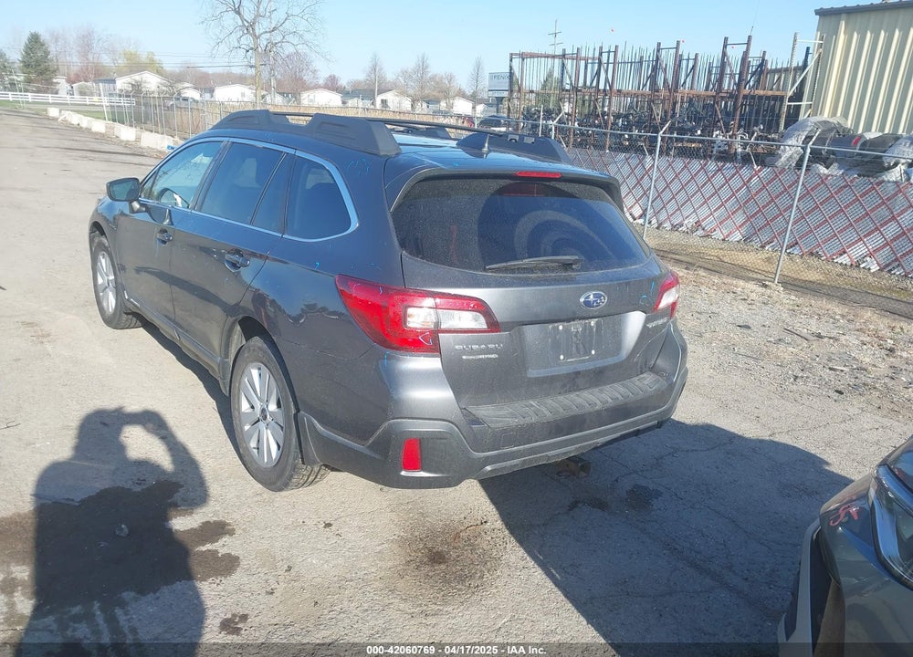 2019 SUBARU OUTBACK 2.5I PREMIUM VIN: 4S4BSAFC2K3237998