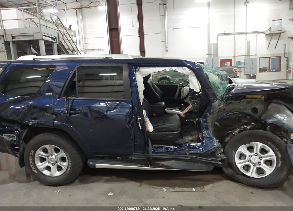 2018 TOYOTA 4 RUNNER VIN: JTEBU5JR7J5567524