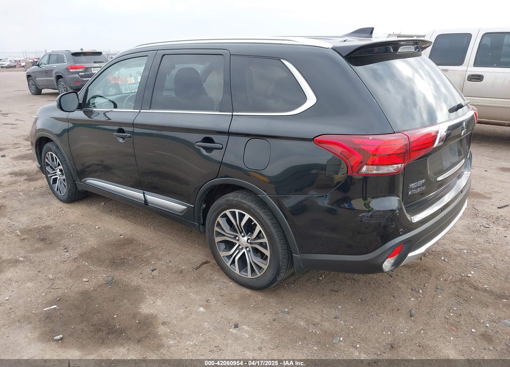 2018 MITSUBISHI OUTLANDER SEL VIN: JA4AZ3A33JJ004666