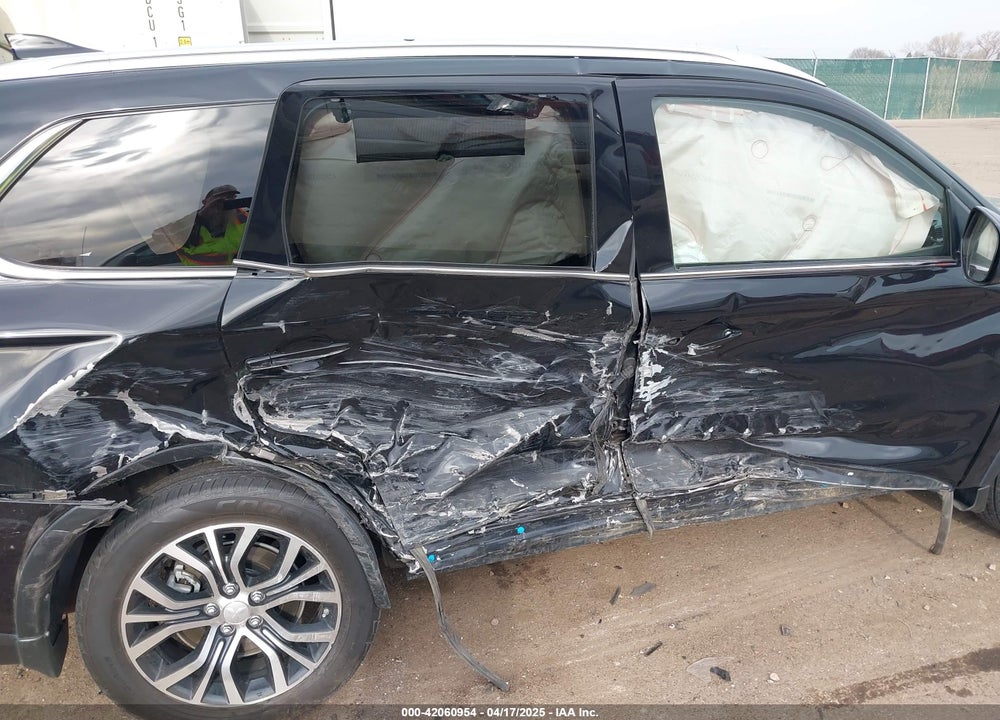 2018 MITSUBISHI OUTLANDER SEL VIN: JA4AZ3A33JJ004666
