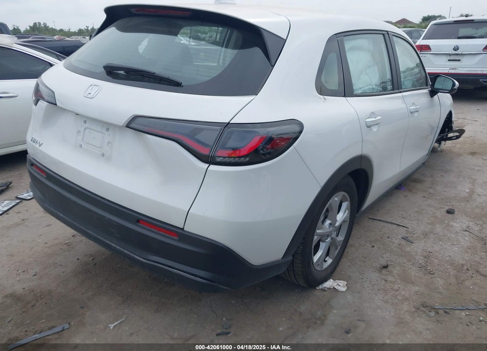 2025 HONDA HR-V 2WD LX VIN: 3CZRZ1H35SM726173