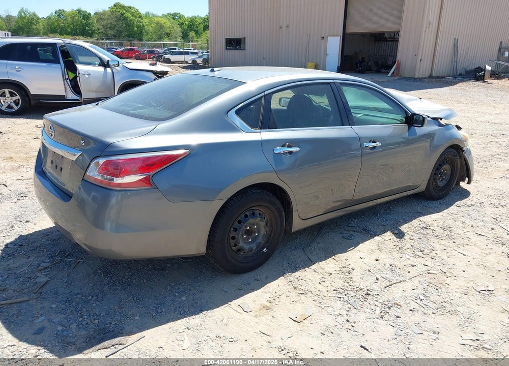2015 NISSAN ALTIMA VIN: 1N4AL3AP3FN382051