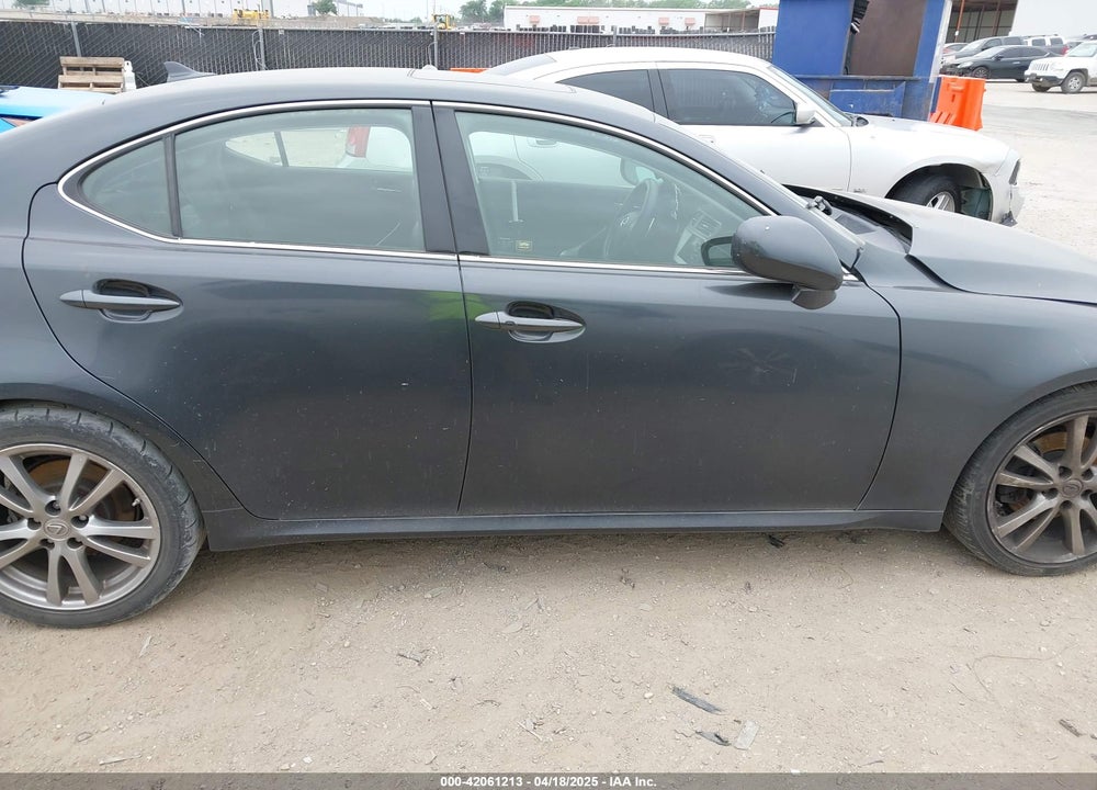 2008 LEXUS IS 250 VIN: JTHBK262685085656
