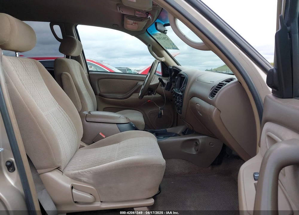 2004 TOYOTA TUNDRA SR5 V8 VIN: 5TBDT441X4S445442
