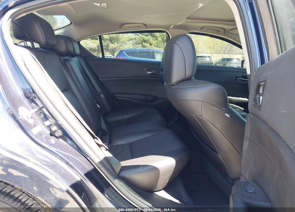 2015 ACURA ILX VIN: 19VDE1F32FE000858