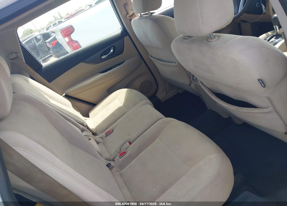 2016 NISSAN ROGUE VIN: 5N1AT2MT6GC919419