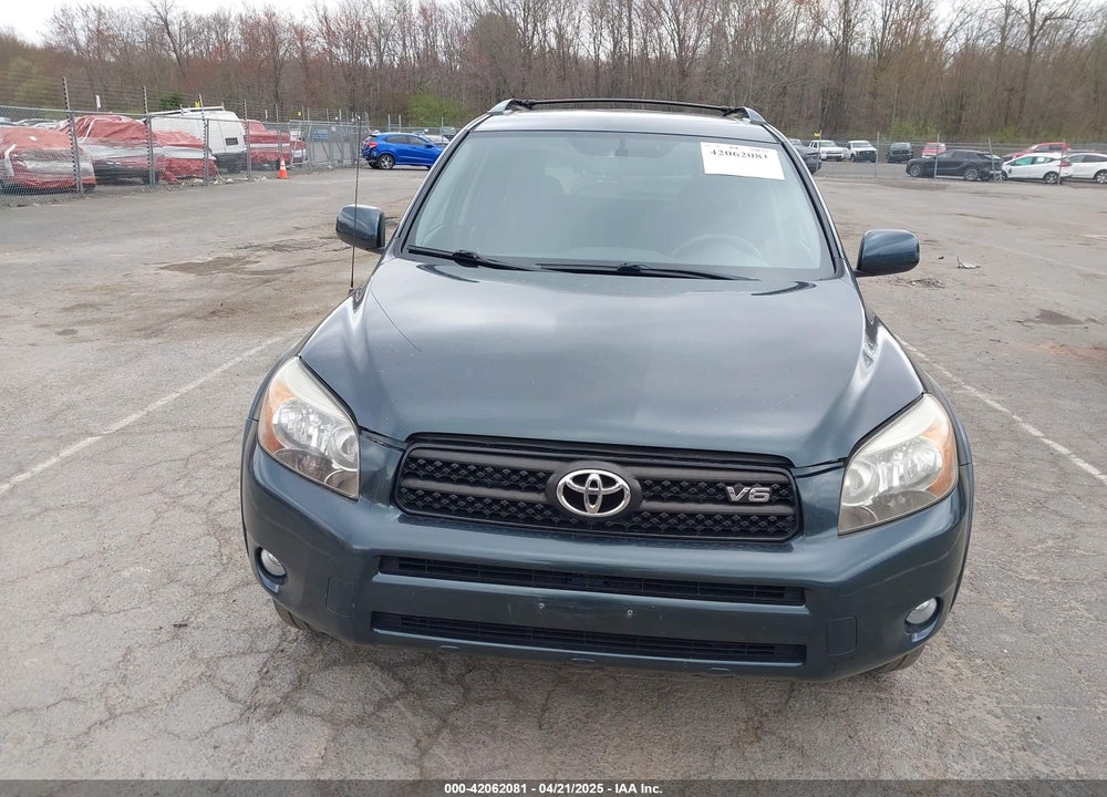 2008 TOYOTA RAV4 VIN: JTMBK32V586043805
