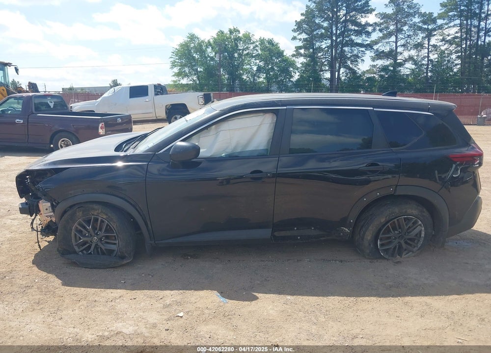 2021 NISSAN ROGUE S FWD VIN: 5N1AT3AA8MC679939