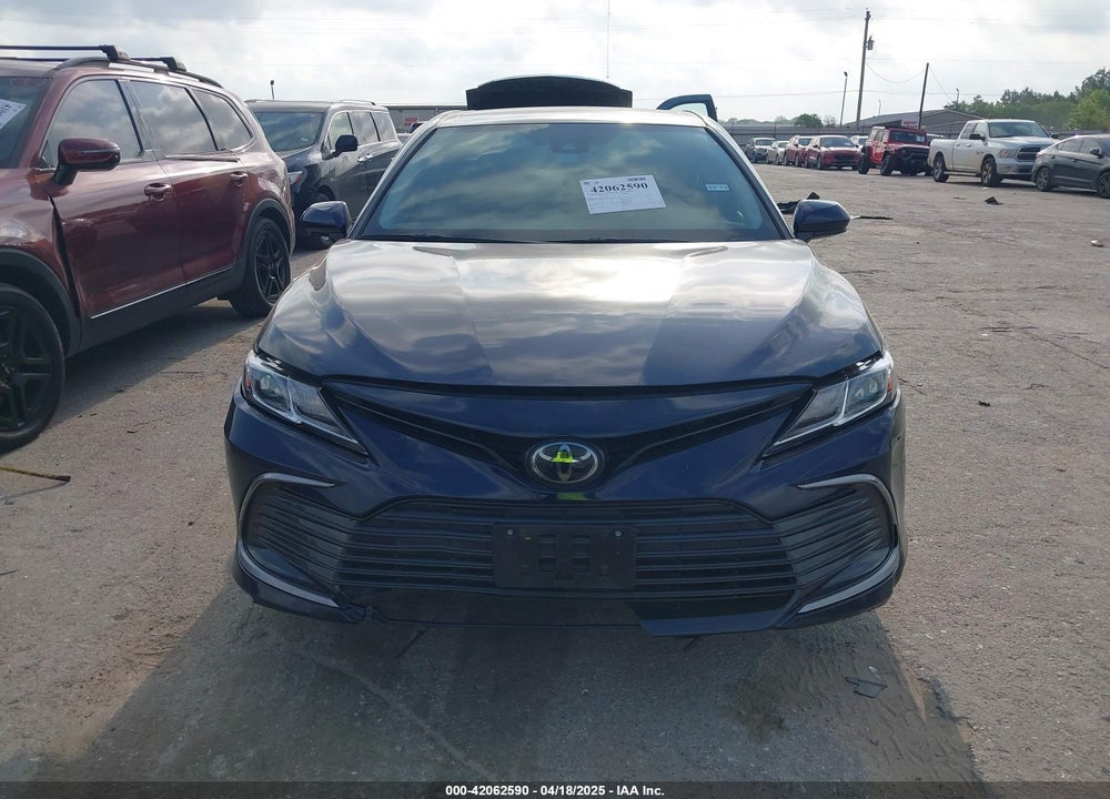 2022 TOYOTA CAMRY VIN: 4T1C11AK7NU678692