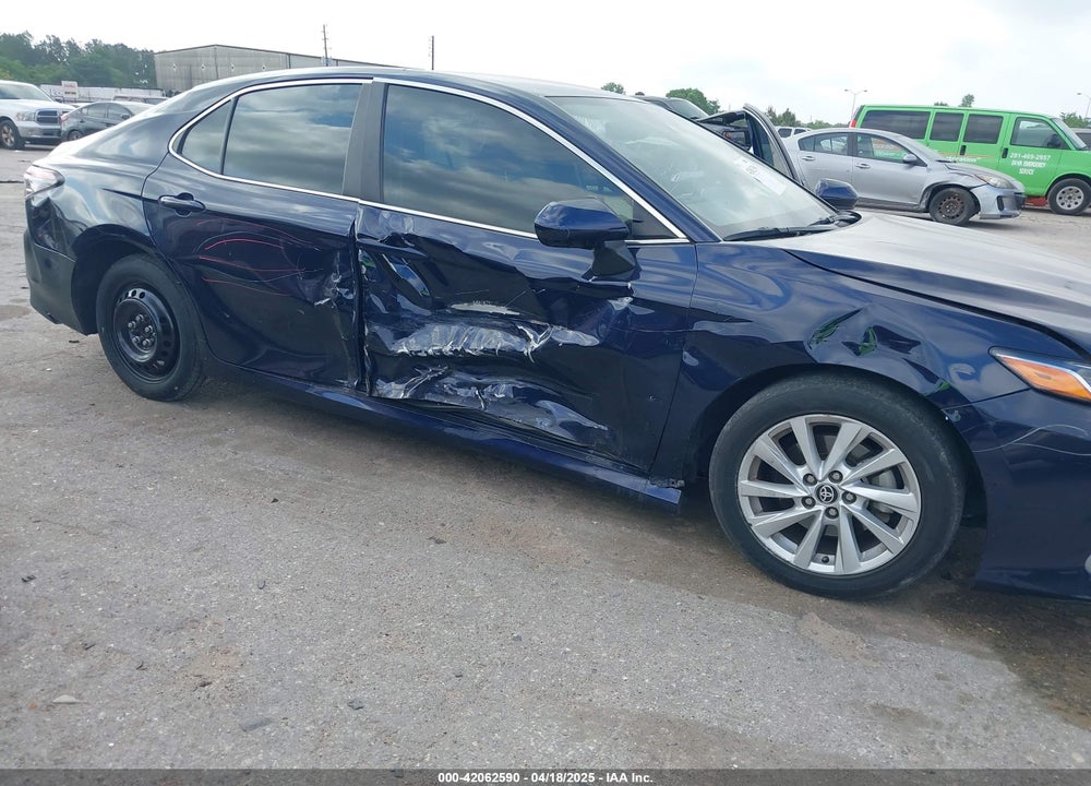 2022 TOYOTA CAMRY VIN: 4T1C11AK7NU678692