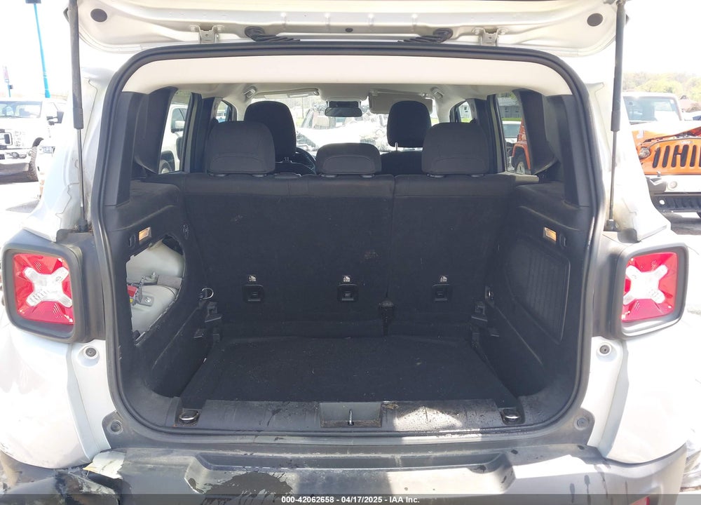 2015 JEEP RENEGADE VIN: ZACCJBBT4FPC10990
