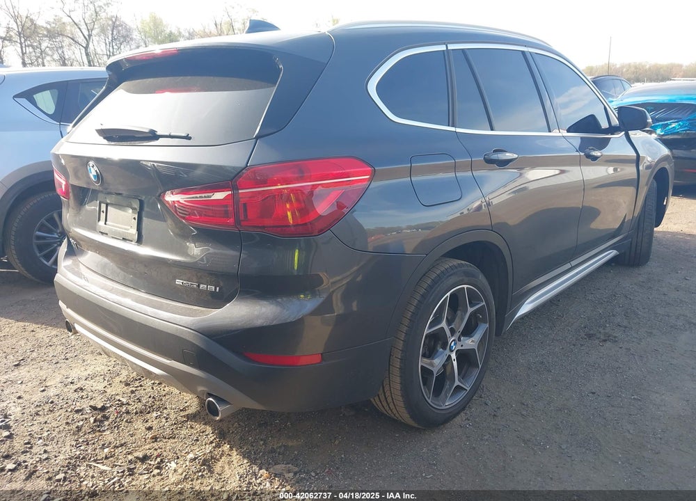 2018 BMW X1 SDRIVE28I VIN: WBXHU7C39J3H43266