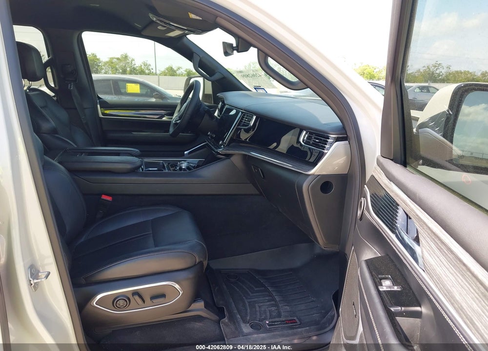 2022 JEEP WAGONEER VIN: 1C4SJUBT2NS181344