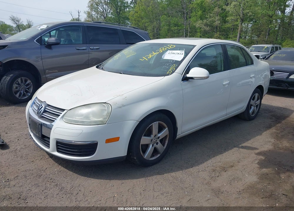 2008 VOLKSWAGEN JETTA VIN: 3VWRZ71KX8M173889