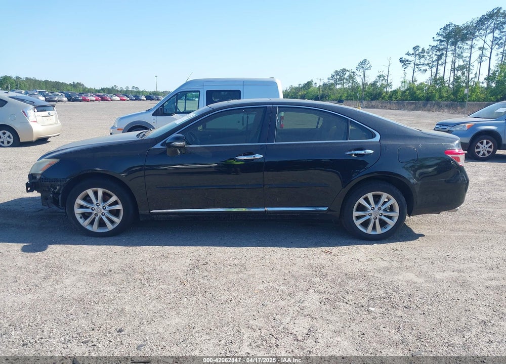2011 LEXUS ES 350 VIN: JTHBK1EG2B2452620