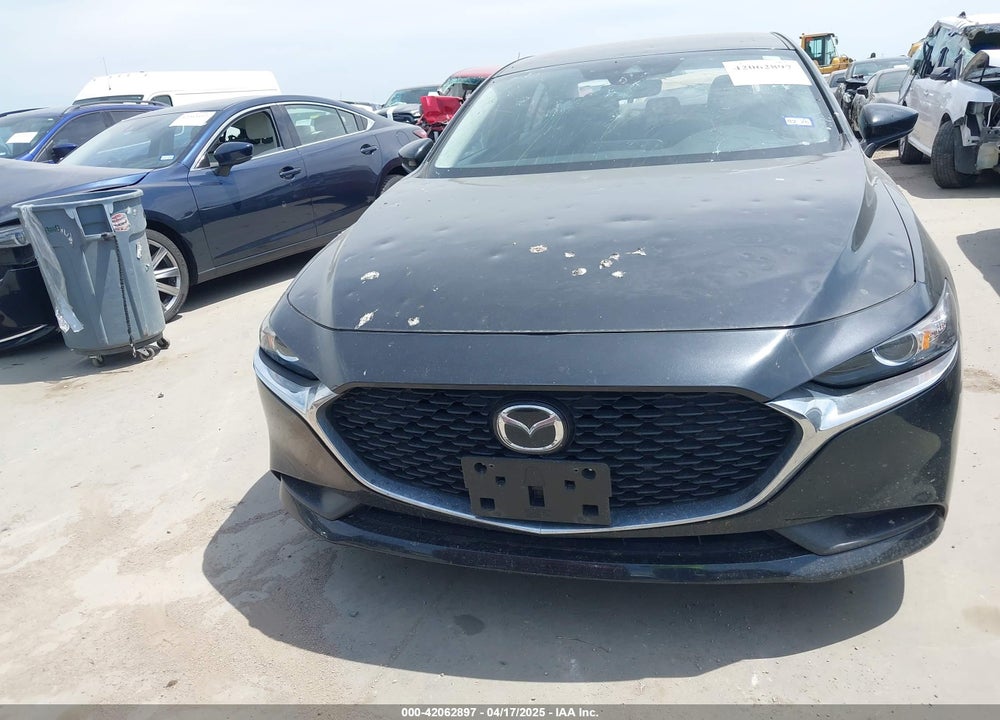 2021 MAZDA MAZDA3 VIN: JM1BPAAL6M1318840