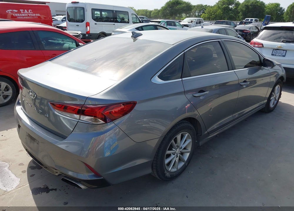 2018 HYUNDAI SONATA VIN: 5NPE24AF8JH676632