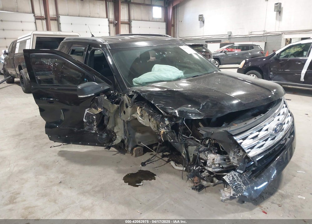 2019 FORD EXPLORER XLT VIN: 1FM5K7D83KGA85169