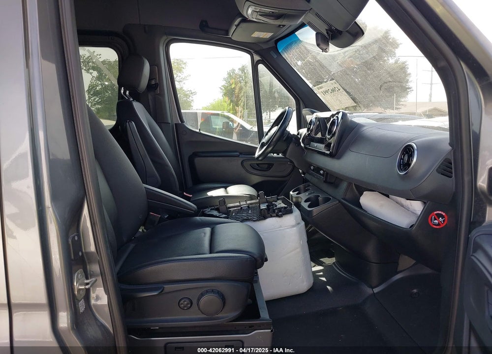 2021 MERCEDES-BENZ SPRINTER 2500 STANDARD ROOF I4 DIESEL VIN: W1Z4DFHY6MT055096
