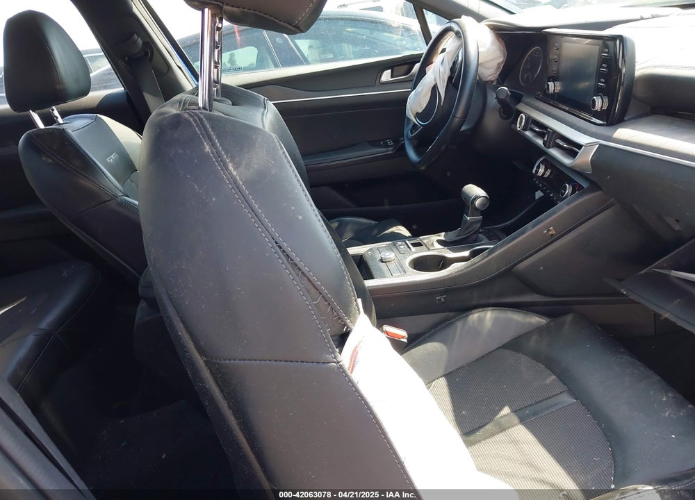 2021 KIA K5 VIN: 5XXG64J26MG040432