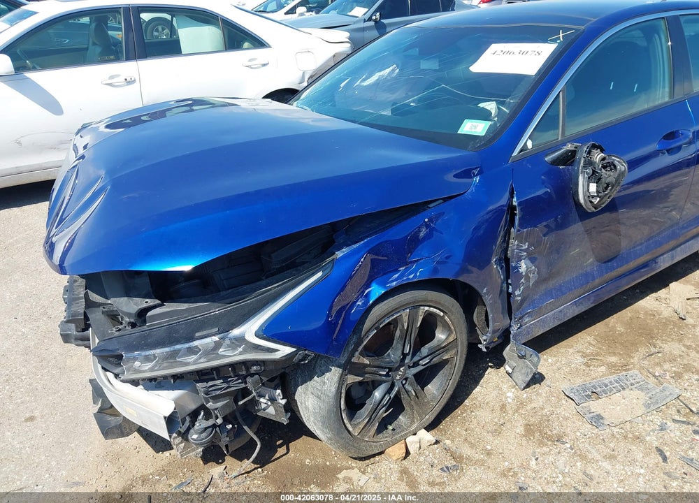 2021 KIA K5 VIN: 5XXG64J26MG040432