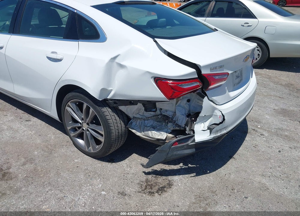 2020 CHEVROLET MALIBU FWD LT VIN: 1G1ZD5ST0LF113392