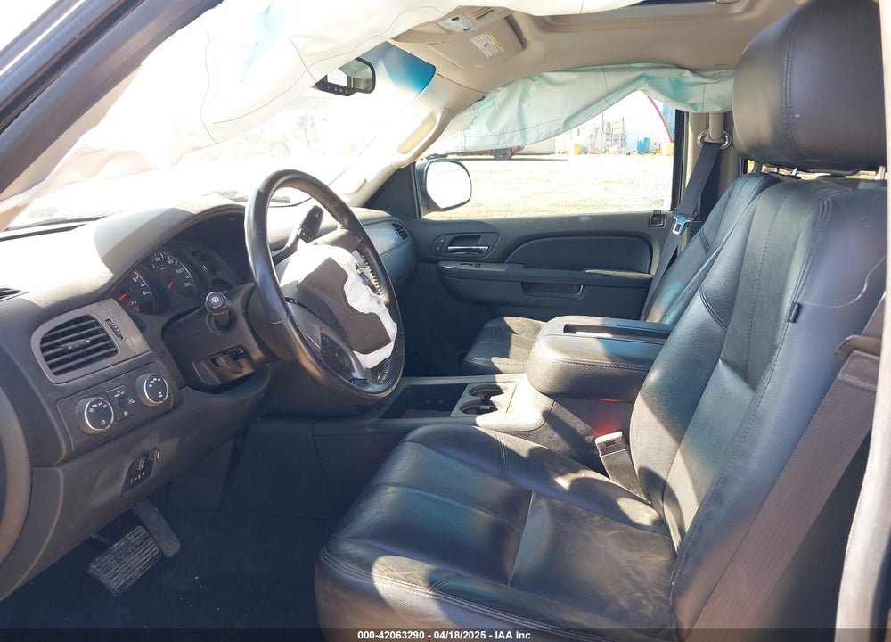 2013 CHEVROLET SUBURBAN 1500 VIN: 1GNSKJE78DR336924