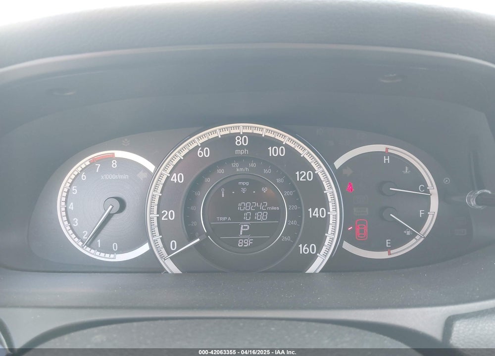 2016 HONDA ACCORD LX VIN: 1HGCR2F34GA118221