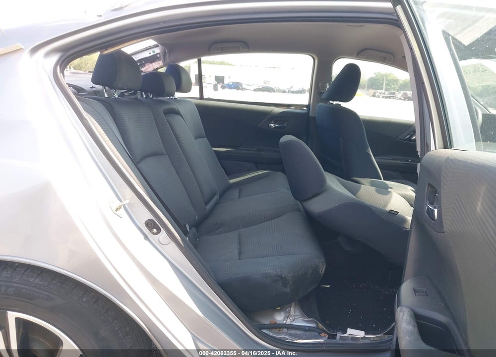 2016 HONDA ACCORD LX VIN: 1HGCR2F34GA118221