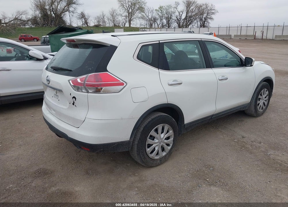 2015 NISSAN ROGUE S VIN: 5N1AT2MT3FC857539