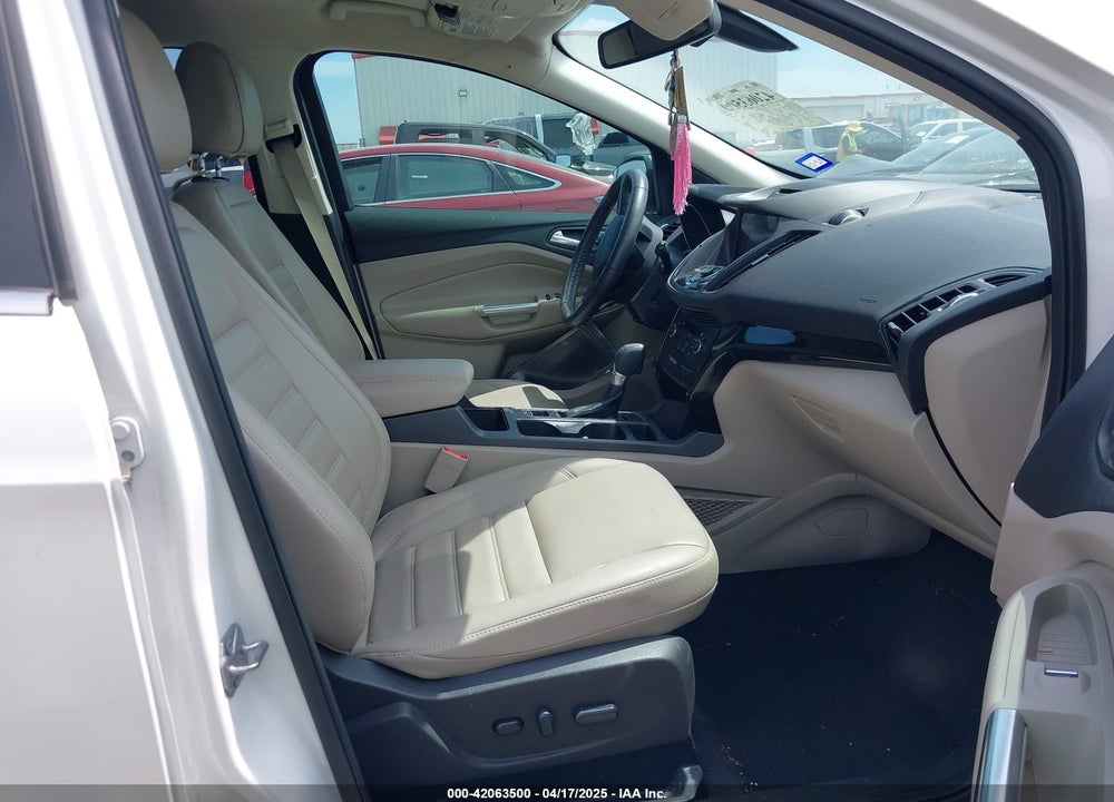 2017 FORD ESCAPE VIN: 1FMCU0J99HUA60874