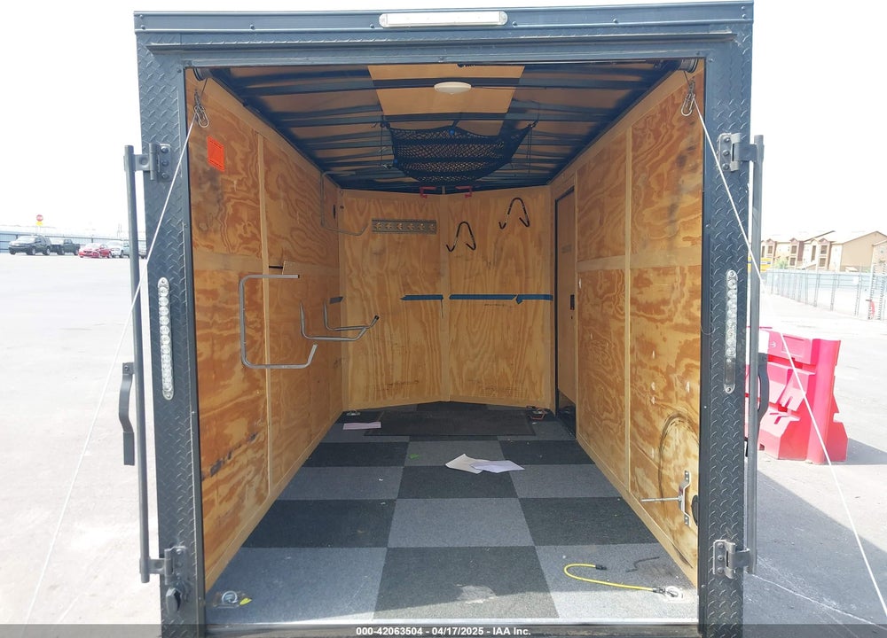 2022 CONTINENTAL CARGO VIN: 5NHUVH216NY043531