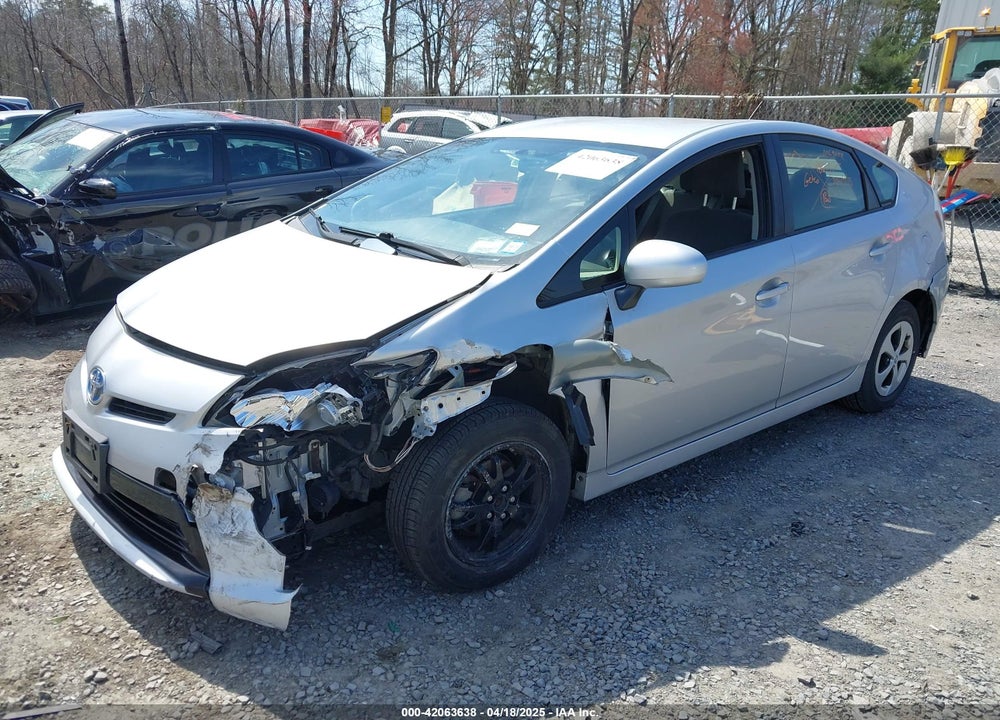 2013 TOYOTA PRIUS THREE VIN: JTDKN3DUXD5621845