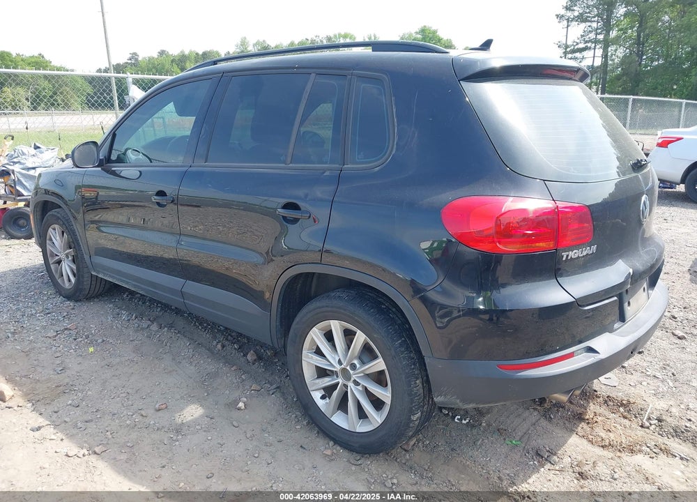 2017 VOLKSWAGEN TIGUAN 2.0T/2.0T S VIN: WVGAV7AX5HK042976