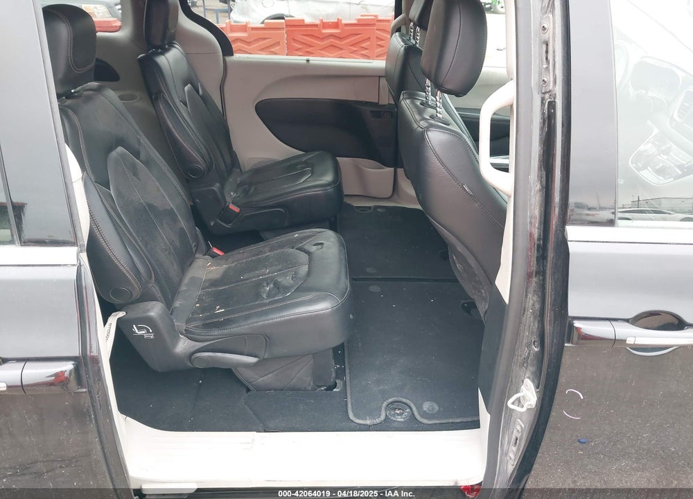 2019 CHRYSLER PACIFICA VIN: 2C4RC1BG5KR651535