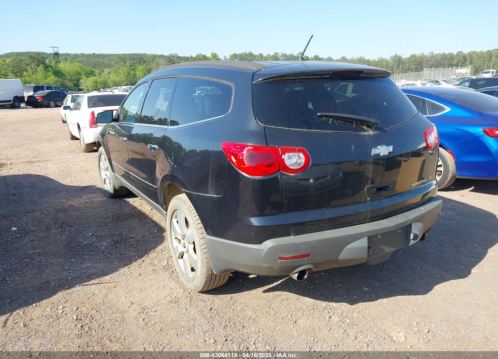 2011 CHEVROLET TRAVERSE LTZ VIN: 1GNKRLED0BJ407218