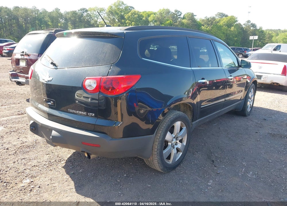 2011 CHEVROLET TRAVERSE LTZ VIN: 1GNKRLED0BJ407218