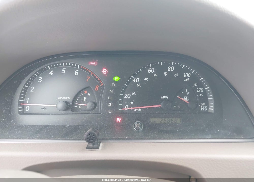 2002 TOYOTA CAMRY LE VIN: 4T1BE32K12U085223