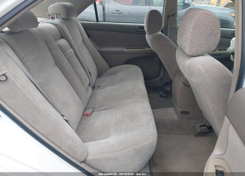 2002 TOYOTA CAMRY LE VIN: 4T1BE32K12U085223